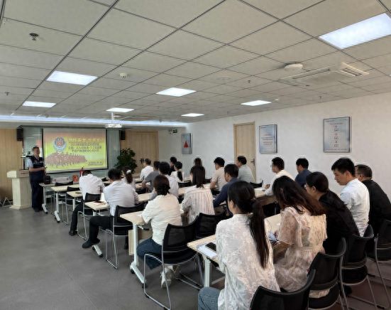 平安产险信阳中心支公司开展火灾警示宣传教育活动