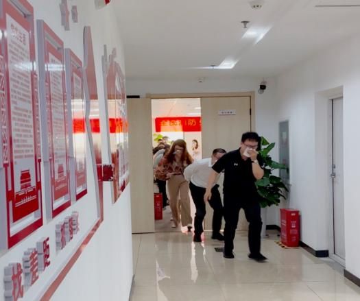 平安产险信阳中心支公司开展火灾警示宣传教育活动