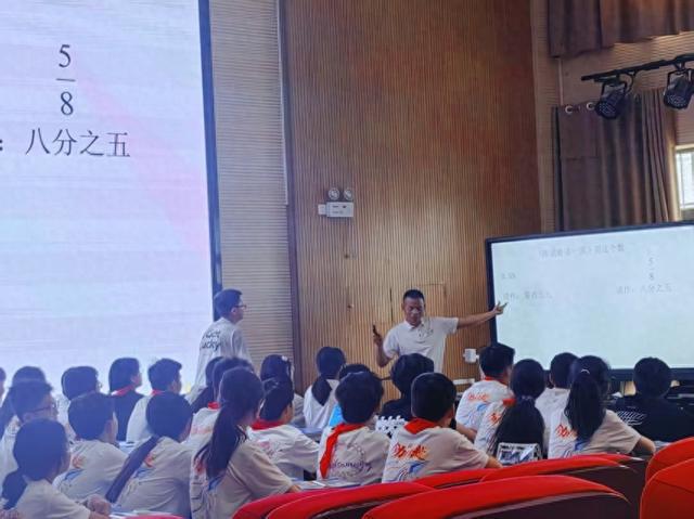 紫东路小学：以评促教共成长 聚焦质量同提升