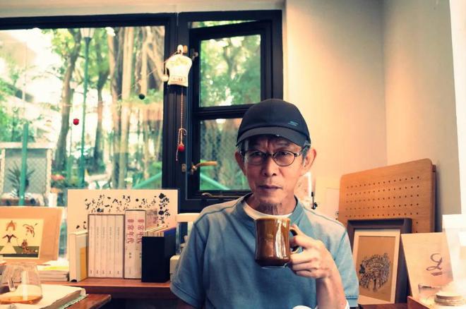 写诗和做人一样，都要诚实｜专访黄灿然
