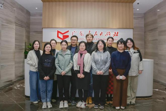 他们最想做的，是学术破壁者｜肖风华×苏尼尔·阿姆瑞斯