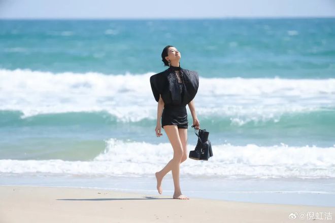 倪虹洁：我想抱抱20年前的祝无双