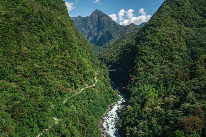 中国最难进的县城，拖住了春天
