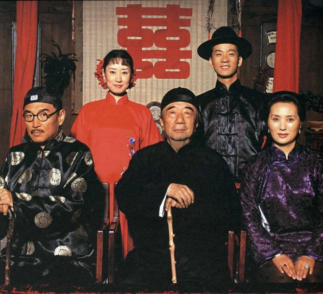 9.5分神剧被翻拍，我已经不敢看了