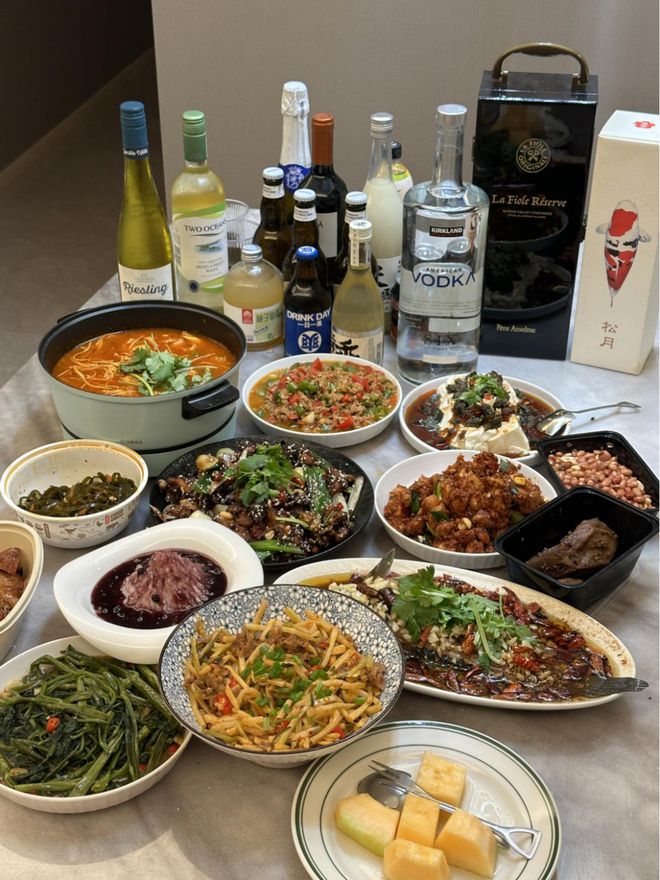 “包月800，不谈恋爱”，上门做饭的年轻人有多抢手