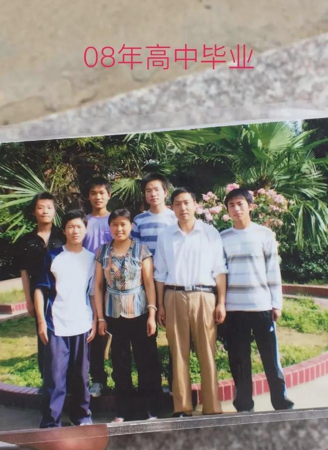 十年前没人敢选的专业，居然翻红了
