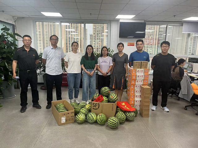 平安产险济源中支：夏日送清凉 关怀暖人心