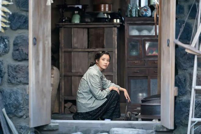全网热议的“妈妈岗”，我不敢说羡慕