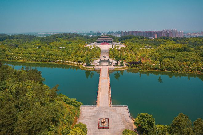湖北最低调的城市，来了就有“菇的拉客”