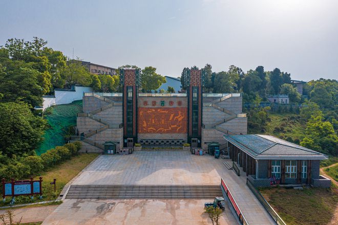 湖北最低调的城市，来了就有“菇的拉客”
