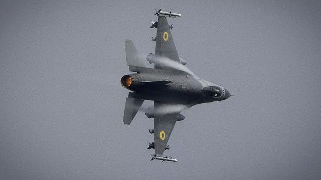 美议员炮轰乌军"不会用"F-16 ，背后暗藏华盛顿的焦虑