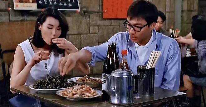 这群人的精神状态，取决于最近吃得如何
