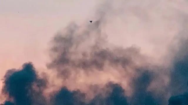 俄罗斯大规模袭击乌克兰能源设施，此前乌军曾袭击俄输油管道