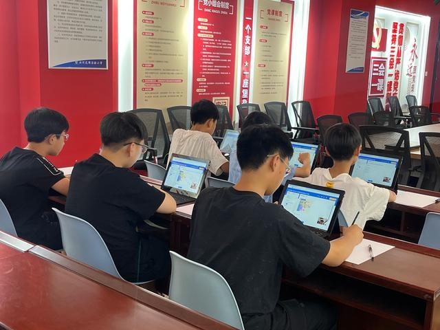 郑州市二七区滨河花园实验小学创客少年拿下省级一等奖
