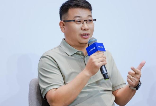 硬刚苹果，vivo Vision头显给出MR“中国答案”