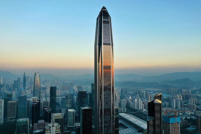 深圳天际线竞赛：从地王大厦到平安金融中心，摩天大楼变迁里的经济转型