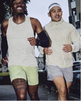 lululemon推出轻盈升级的FAST AND FREE跑步系列和全新Split Shift跑鞋