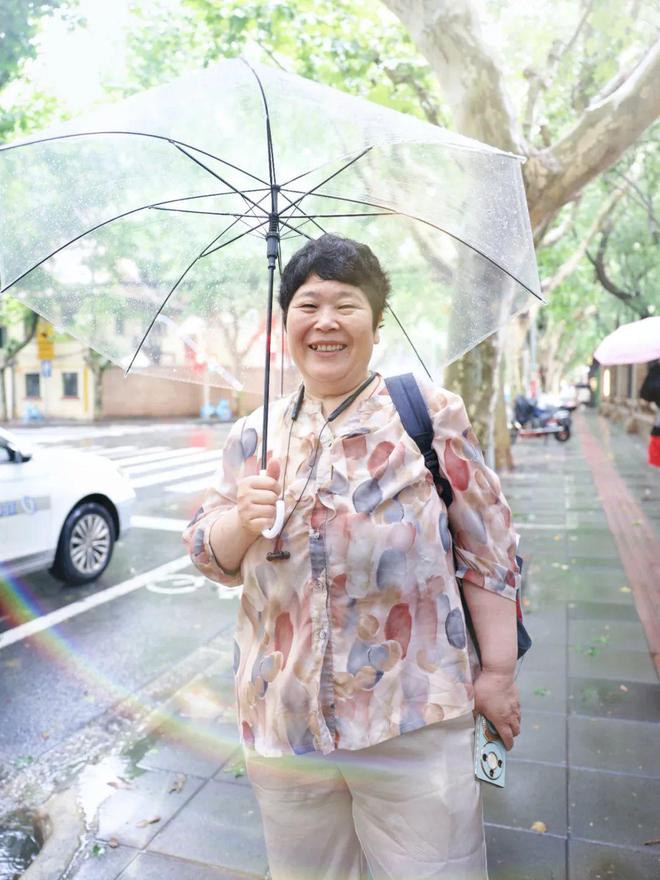 房主任：我是没有退路，才努力爬上岸的