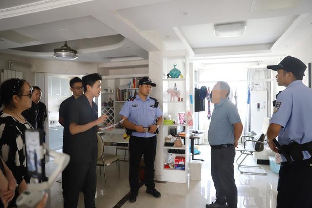 南阳卧龙区法院：硬核执法引50万网友围观，比追剧还燃！